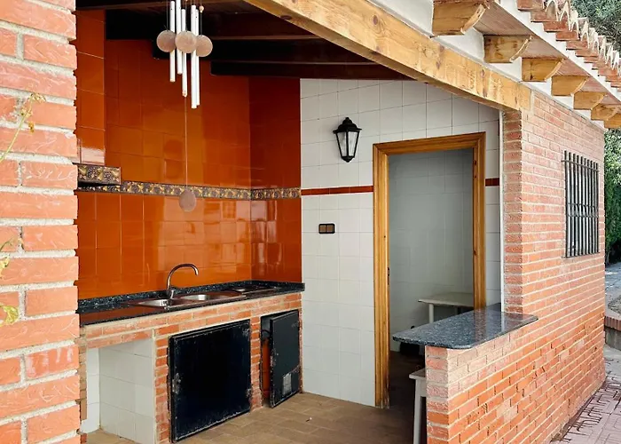 Con Jardin Y Piscina Privada * Busot