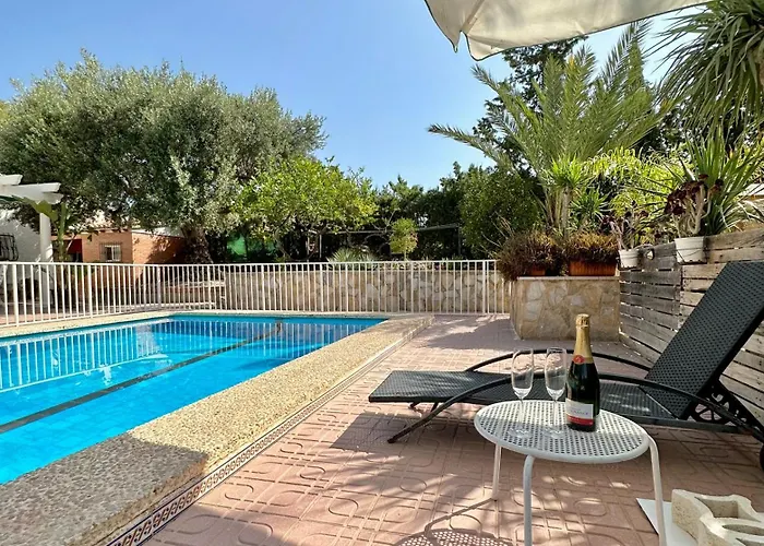 Casa de Férias Con Jardin Y Piscina Privada *