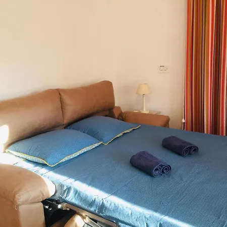 Сasa de vacaciones Con Jardín Y Piscina Privada