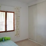 Con Jardin Y Piscina Privada