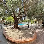 Con Jardin Y Piscina Privada Vakantiehuis *