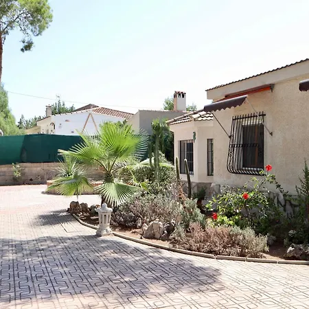 Con Jardin Y Piscina Privada * Busot