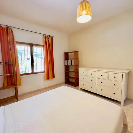 Con Jardin Y Piscina Privada Busot