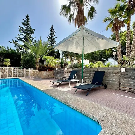 Con Jardin Y Piscina Privada Holiday home Busot