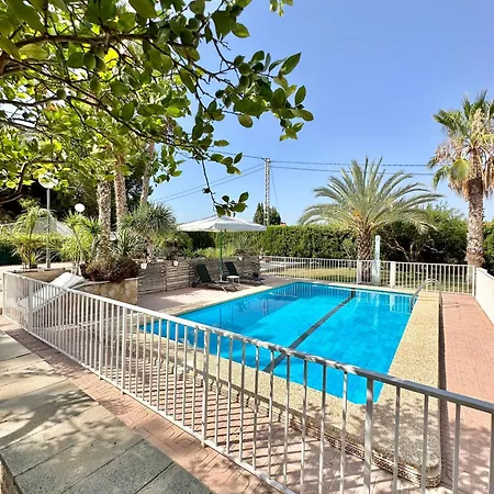 Con Jardin Y Piscina Privada Dom wakacyjny Busot