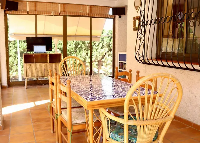 Con Jardin Y Piscina Privada Busot