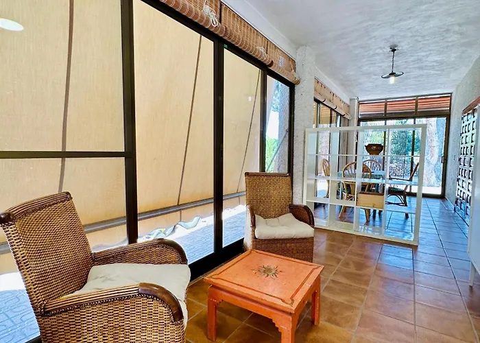 Con Jardin Y Piscina Privada Holiday home Busot